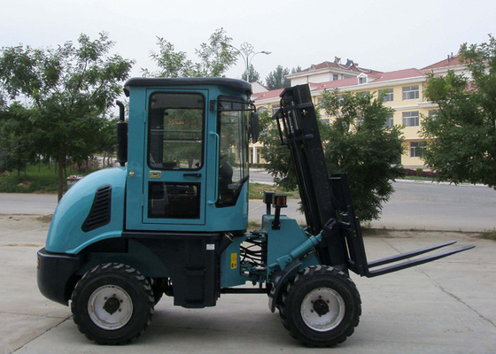 China de Hydraulische Industriële Vorkheftruck van 4WD CPCY30 Off Road/Al Ce van de Terreinvorkheftruck 3000KG leverancier