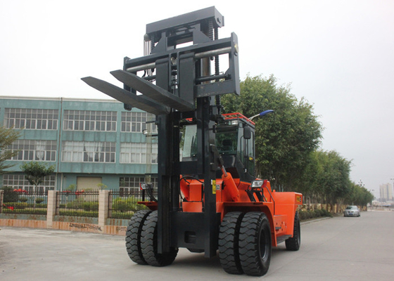 China 15 Ton Op zwaar werk berekende Diesel Industriële Vorkheftruck CPCD150 voor Bouw, Vervoer leverancier